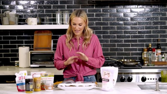What I Eat In A Day | Molly Sims смотреть онлайн