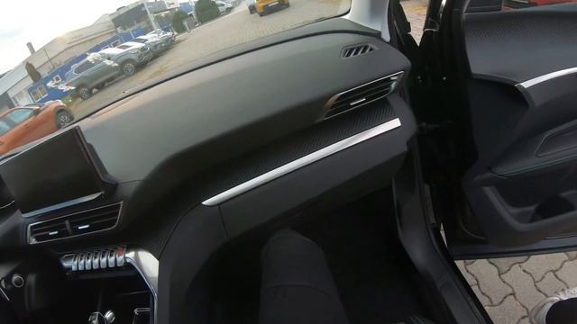 Peugeot 3008 Facelift Allure 1.2 PureTech 130 EAT8 Perla Nera Black смотреть онлайн