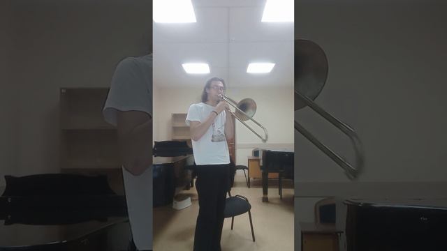 Блажевич. Секвенции. 1 #тромбон #trombone #trombones смотреть онлайн