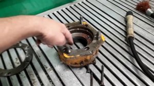 UNC 060  ремонт бортового редуктора