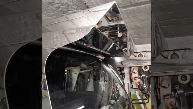 Mitsubishi Canter. Начинаю собирать ништяки на кабину. смотреть онлайн