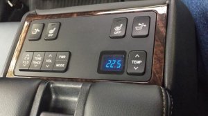 Обзор задних сидений Toyota Camry 2016 V5 / Українські Новини