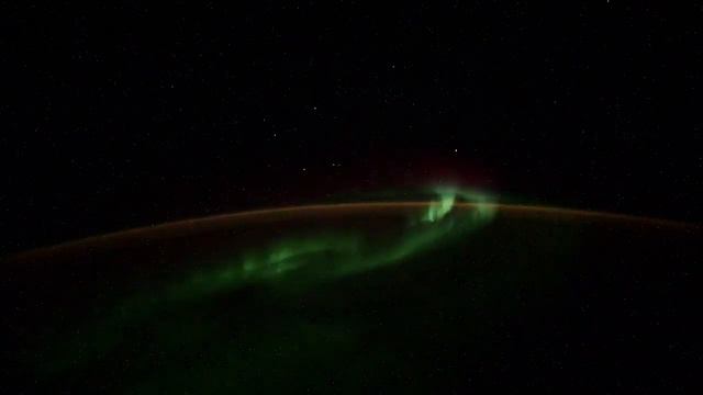 Космонавт снял с борта МКС группу из пяти НЛО 19 авг. 2020 г. смотреть онлайн