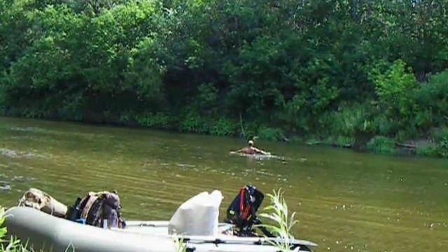 Я на реке Медведица,решил искупатца. смотреть онлайн