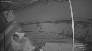 Напал на женщину