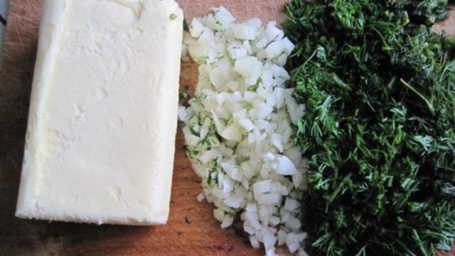 Вареная картошка с чесноком
