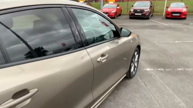 Ford Focus ST-Line смотреть онлайн