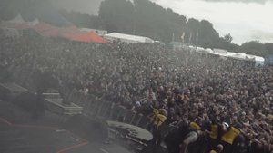 WHILE SHE SLEEPS - Know Your Worth - Bloodstock 2021