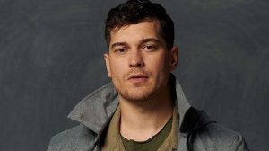 Анонсирован новый сериал Чагатая Улусоя: Fancy Scarecrow