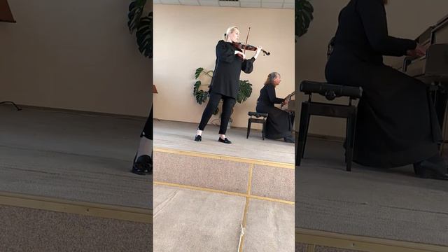 @Скрипка "Мелодія" Б.Буєвський/ виконує Ганна Левицька смотреть онлайн