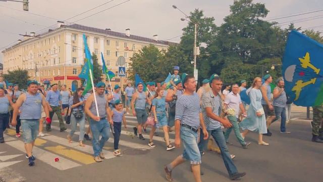 День ВДВ в Калуге(2021). Торжественное шествие десантников по ул. Кирова