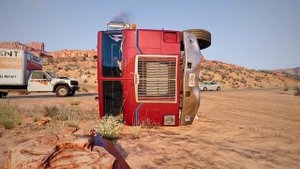 BeamNG Drive - Реалистичные автомобильные аварии и погони.