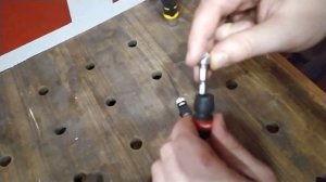 Quik-Lok Milwaukee 48281000 Лучший битодержатель 2020 года, сравнение с Dewalt Rapid Load. Серия 2