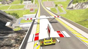 Автомобиль против CrashHard BeamNG Drive  Автомобильная игра с прыжками