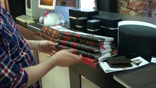 Обзор аксессуаров Twelve South Rutledge BookBook смотреть онлайн