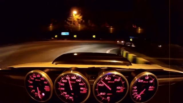 Subaru v8 sti vs 350z смотреть онлайн