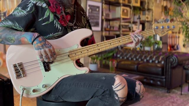 Fender Mod Shop US Precision Bass Shell Pink 2019 USA смотреть онлайн