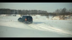 Chevrolet Niva light off-road in the snow - Шевроле Нива легкое бездорожье в снегу