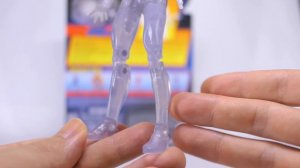 Invisible Woman Unboxing Review and Mod Hasbro Marvel Legends Pulse Exclusive Retro Comparison