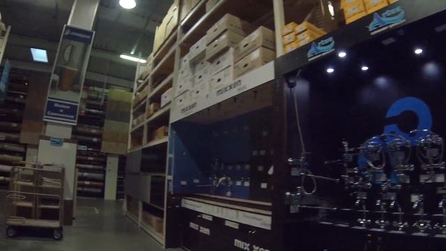 Стройцент Эпицентр Луганск ЛНР.