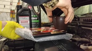 Микрокерамика с маслом Лукойл Genesis для Шеврле Нива (добавка в масло)