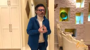 Хает ва фаоляти овозхони эрони огои Муин
