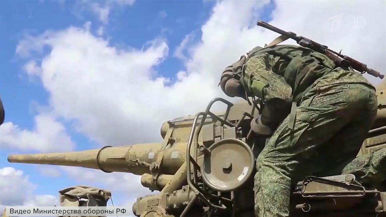 Российские артиллеристы поражают огневые позиции, опорные пункты и районы техники ВСУ