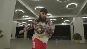 Танцуем вместе с нами