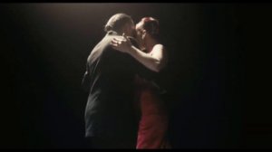 Песня "Давай зажжём сегодня свечи". Исполнение и музыка Арины Беляевой, слова Ольги Митченко.