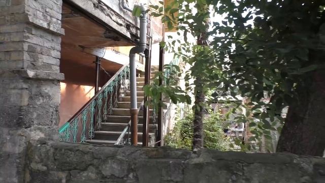 Море и горы №4: Сухуми Абхазия Гуляем по городу / Набережная Проспекты Архитектура / на Сигвее смотреть онлайн