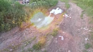 ВЗРЫВАЕМ ПЕТАРДЫ В БОЛЬШОЙ ЛУЖЕ ЧАСТЬ 1,взорвал топ петард,мощные петарды в воде