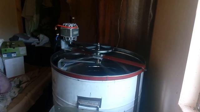 Сегодня на пасеке. 15 августа 2020 г. Купил электропривод для медогонки. смотреть онлайн