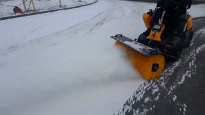 Расчистка снега райдером Stiga Park