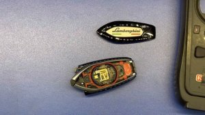 Замена батарейки в ключе Lamborghini urus , key battery replacement Lamborghini urus