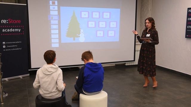 Новогодний адвент-календарь на iPad (8 декабря '18). 12+ смотреть онлайн