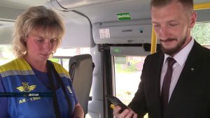 Что выбрать наличные или банковскую карту? Рекомендации от сбербанка