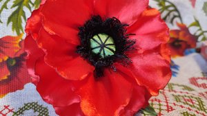 Мак из атласной ленты, техника: канзаши. DIY | Satin Ribbon Flower Easy