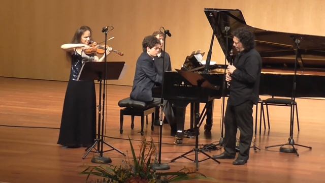 Astor PIazzolla. Milonga del Angel. arranged for Trio for clarinet, violin and piano. смотреть онлайн