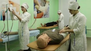 Легендарной Военно-медицинской академии имени Кирова в Санкт-Петербурге - 225 лет