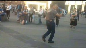 Пьяный вальс.