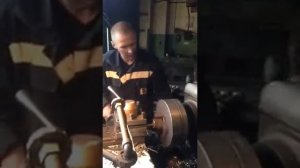Нарезание внутренней резьбы