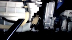 Где находиться блок управления двигателем у Infiniti FX