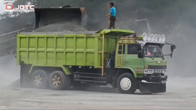 OKE GAS ‼️ Truck Hino Jumbo Ranger Baby Boy Paling Gemoy Di Parung Panjang ? смотреть онлайн
