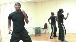 Reggae Dance Moves for Men : Give Them a Run Jump Combo in Reggae Dance