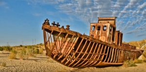 Высыхание Аральского моря. Корабли в пустыне