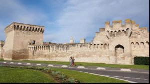 Авиньон. Красоты города и Папский Дворец