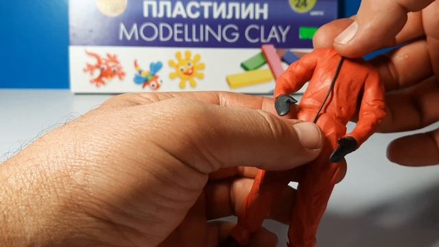 Лепка  охранника из сериала "Игра в кальмара"
