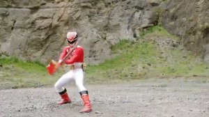 МОГУЧИЕ РЕЙНДЖЕРЫ: МЕГАФОРС Е09 ПРИНЦ ПРОТИВ РЫЦАРЬ