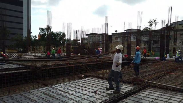 Installation of Bottom Bar on Reinforced Concrete Slab смотреть онлайн