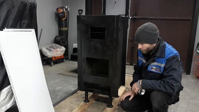 Печь для отопления гаража. Покраска и тепловой экран смотреть онлайн
